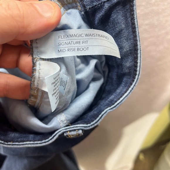 Lane Bryant FlexMagic Mid Rise Bootcut Jeans Womens 24W Plus Blue Stretch 2054 - Picture 3 of 10